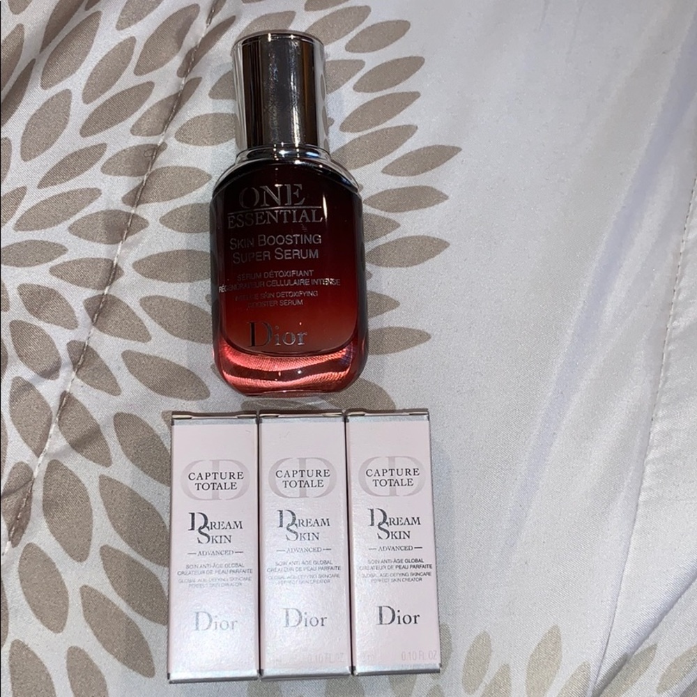 Dior one essential skin boosting super serum